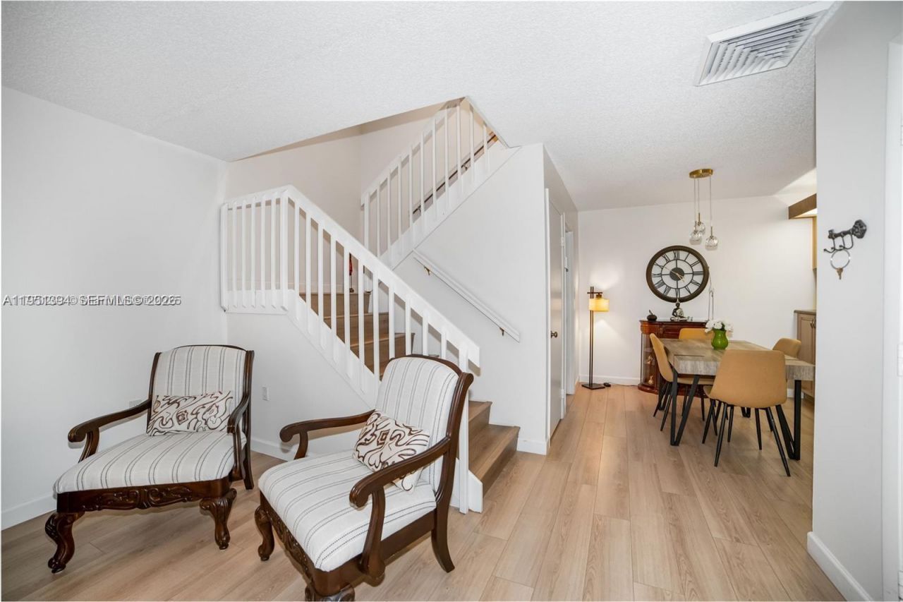 9135 SW 20th Pl, Unit D, Davie, FL 33324 Photo