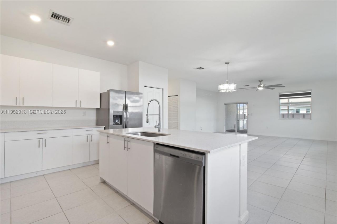 16925 SW 289th Ter, Homestead, FL 33030 Photo