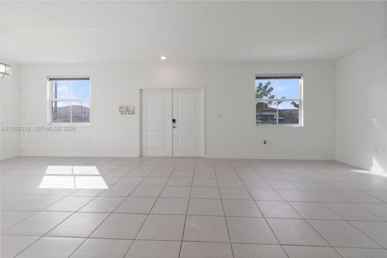 16925 SW 289th Ter, Homestead, FL 33030 Photo