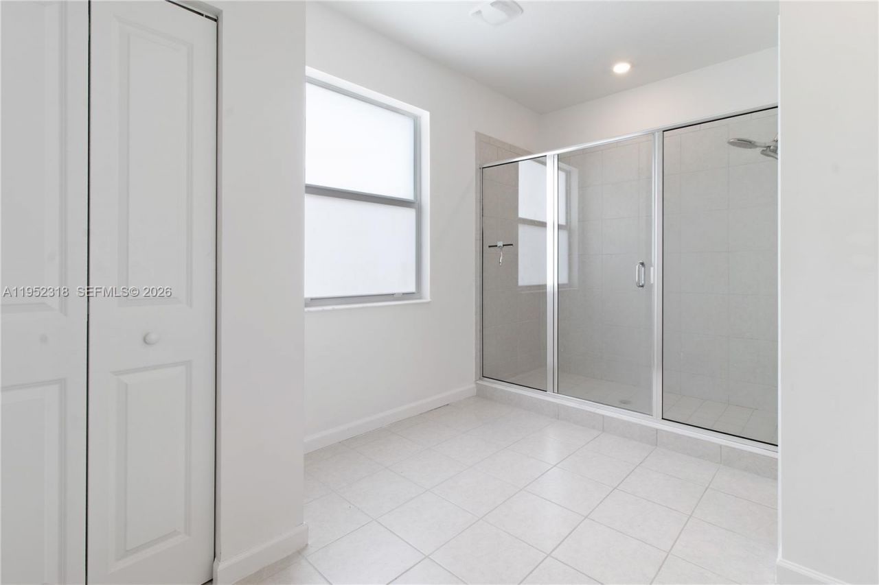 16925 SW 289th Ter, Homestead, FL 33030 Photo