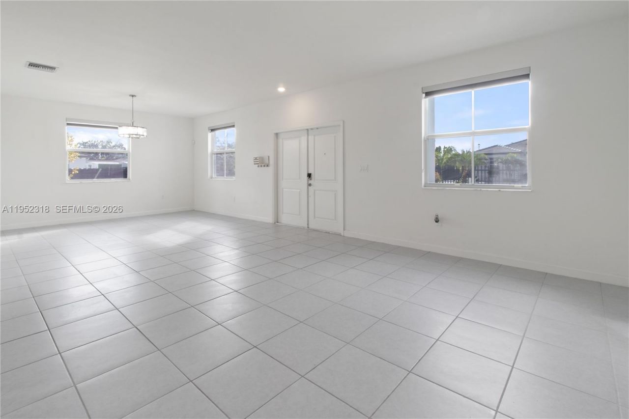 16925 SW 289th Ter, Homestead, FL 33030 Photo