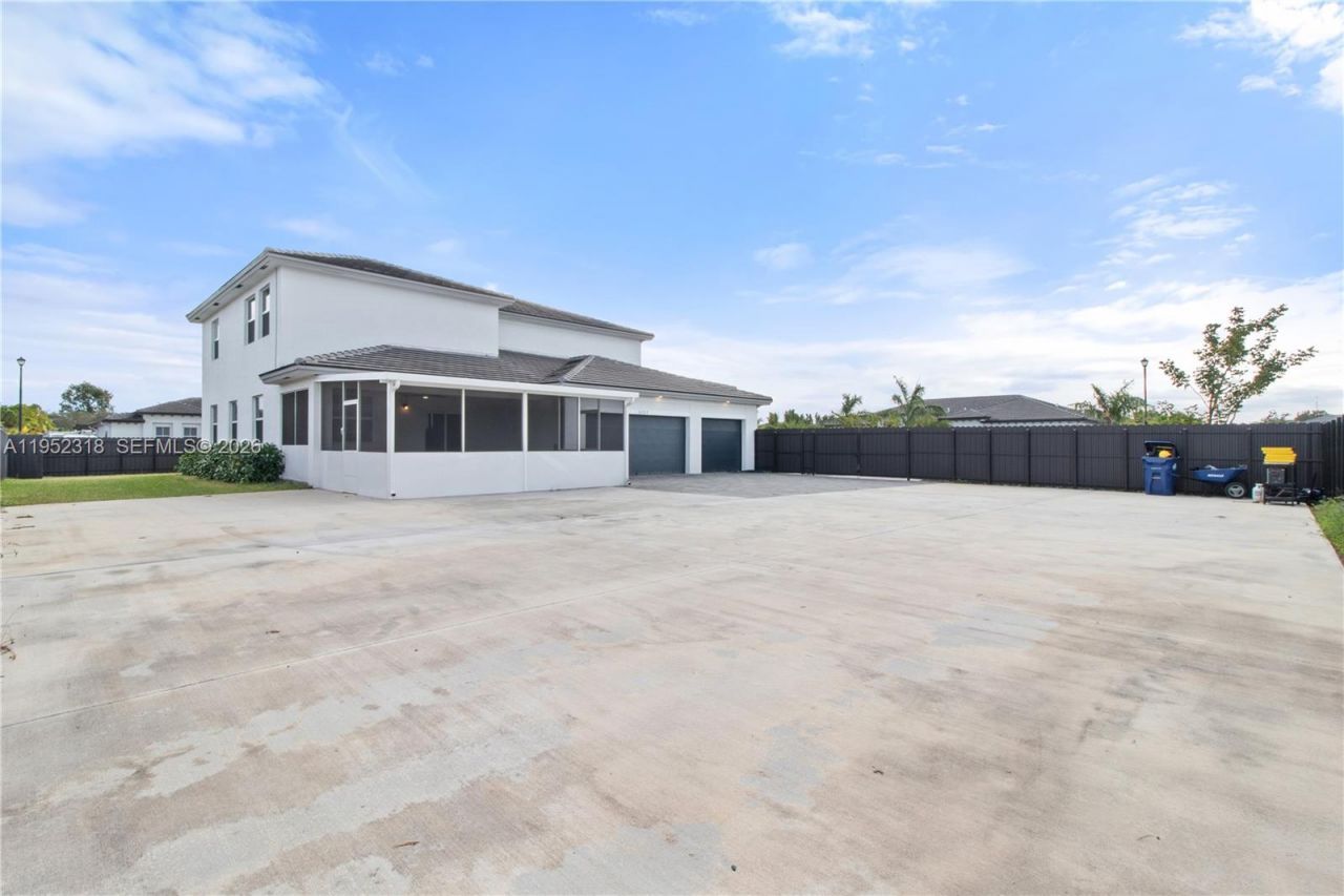 16925 SW 289th Ter, Homestead, FL 33030 Photo