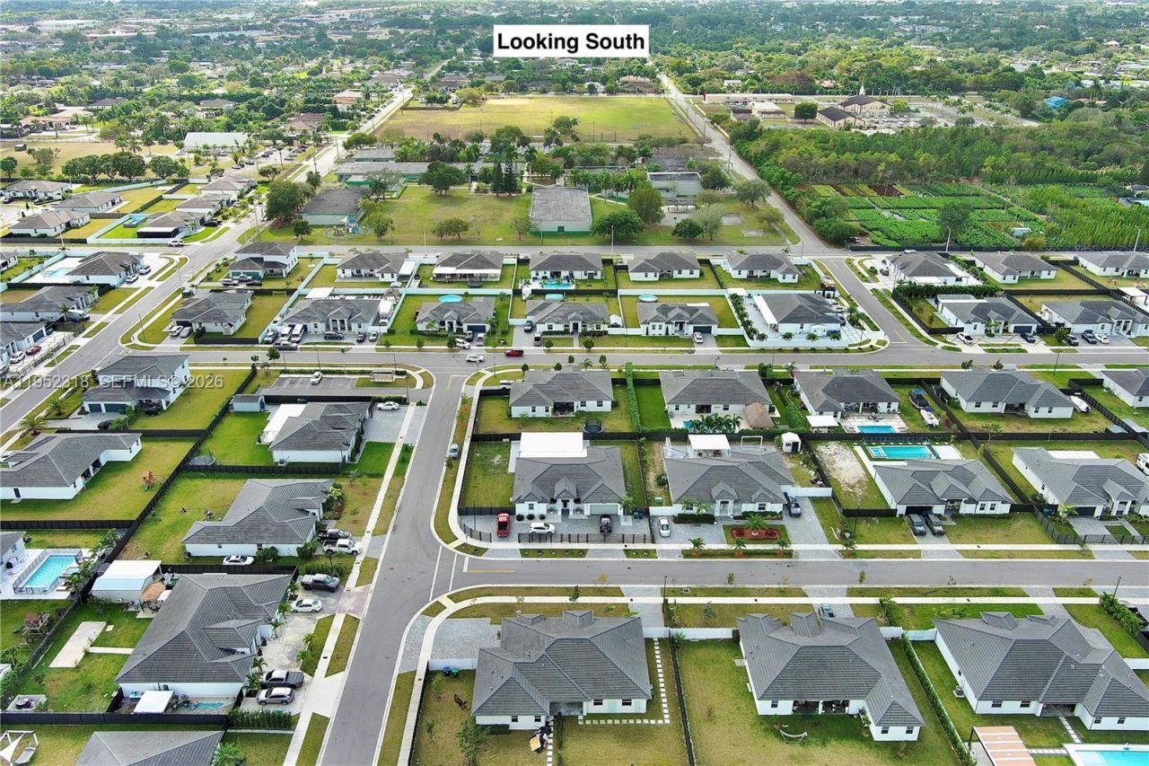 16925 SW 289th Ter, Homestead, FL 33030 Photo
