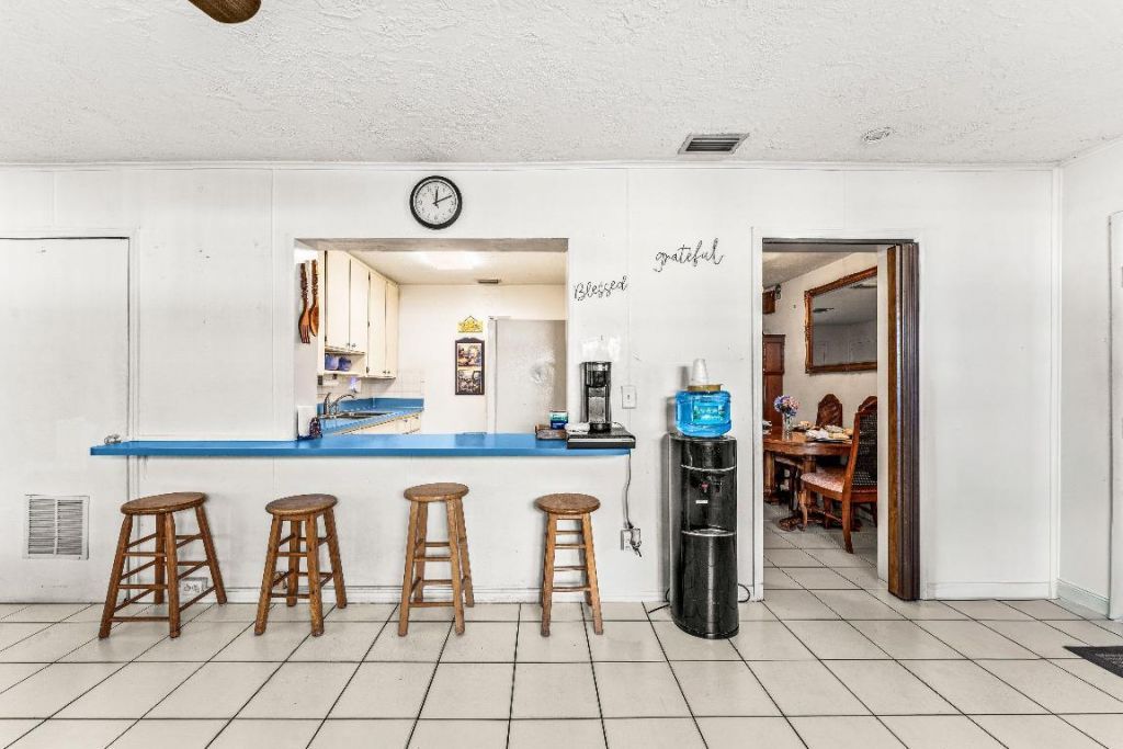 1040 W 1st Street, Riviera Beach, FL 33404 Photo