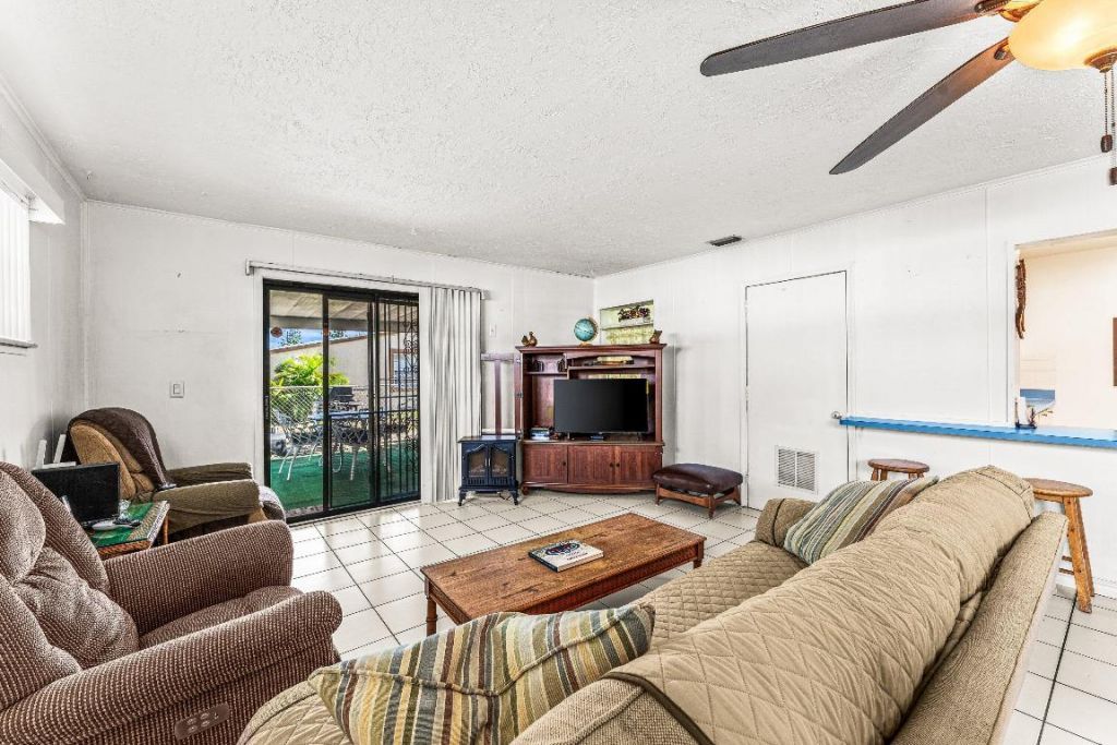 1040 W 1st Street, Riviera Beach, FL 33404 Photo