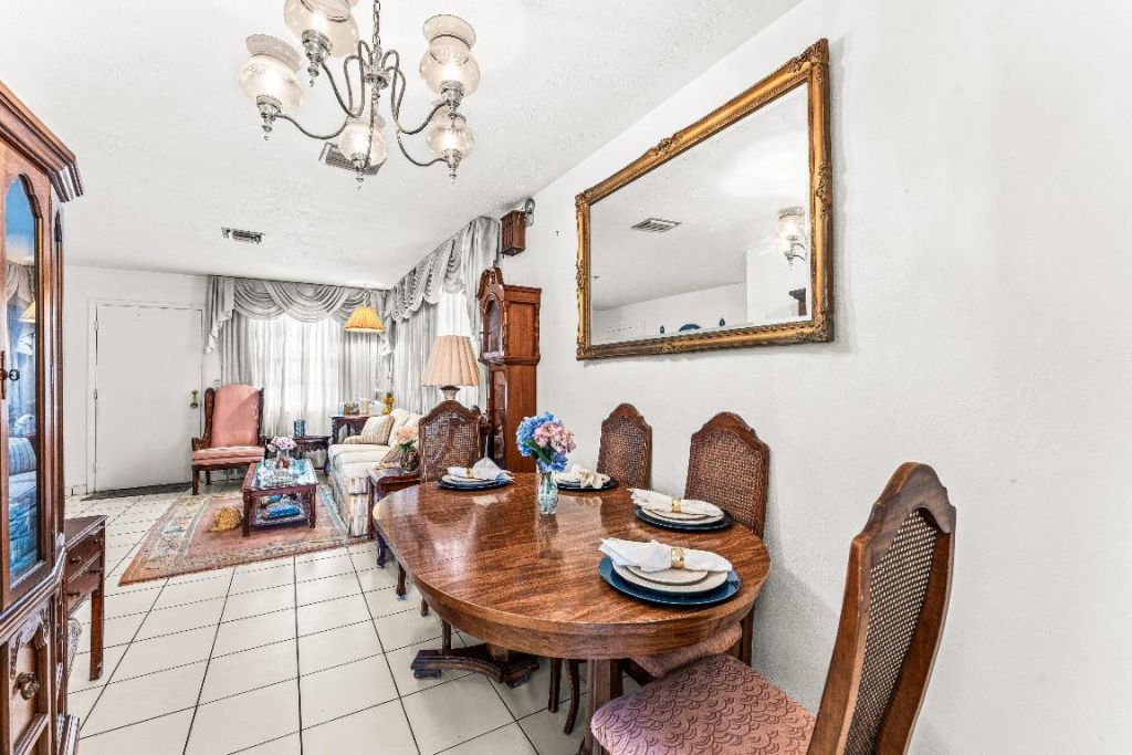 1040 W 1st Street, Riviera Beach, FL 33404 Photo