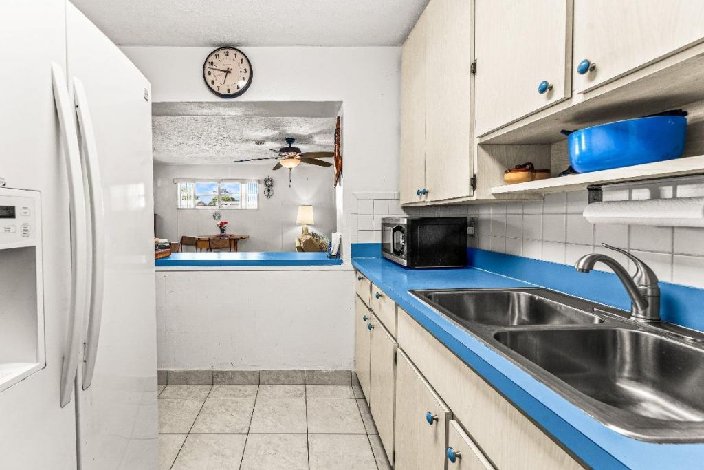 1040 W 1st Street, Riviera Beach, FL 33404 Photo