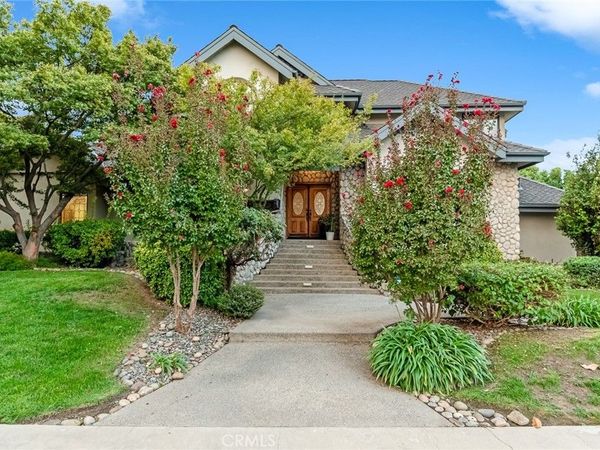 3735 W Woodside, Visalia, CA 93291