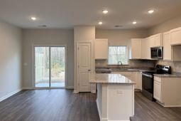 2046 Armada Road photo 4