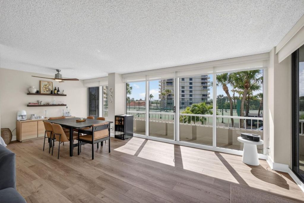 5510 N Ocean Drive, Unit 2d, Singer Island, FL 33404 Photo