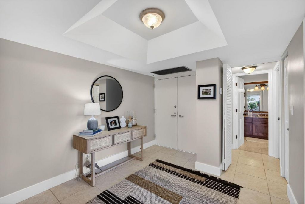 5510 N Ocean Drive, Unit 2d, Singer Island, FL 33404 Photo