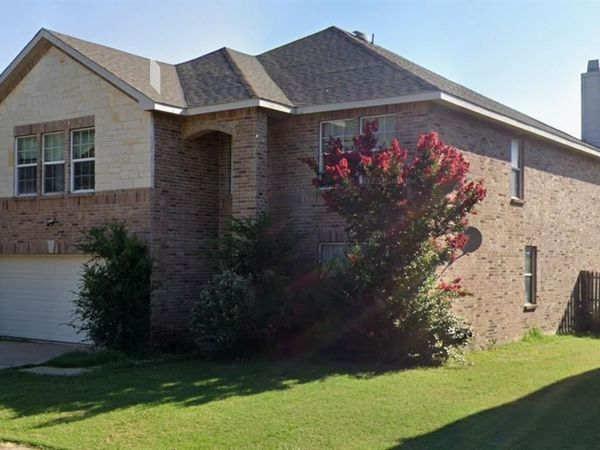 8109 York Beach Place, Arlington, TX 76002