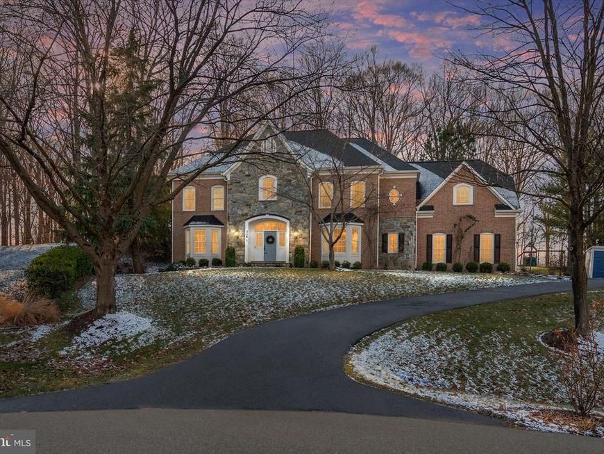 304 Gatsby Place, Edgewater, MD 21037 Main Photo