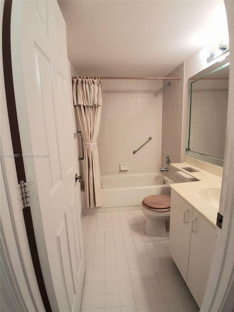 10368 NW 24th Pl, Unit 307, Sunrise, FL 33322 Photo