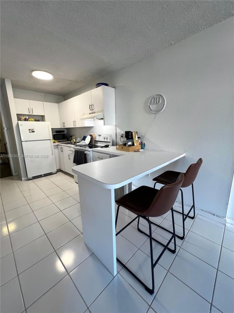 710 Washington Ave , Unit 319, Miami Beach, FL 33139 Photo