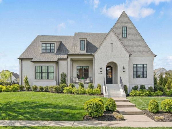 6304 Percheron Ln, Arrington, TN 37014