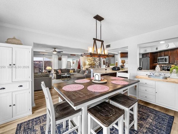 11625 Winchester Dr, Unit B, Palm Beach Gardens, FL 33410