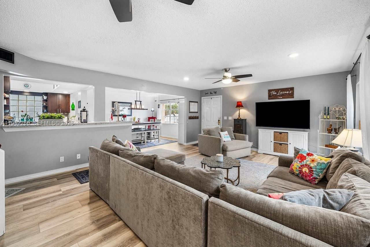 11625 Winchester Dr, Unit B, Palm Beach Gardens, FL 33410 Photo