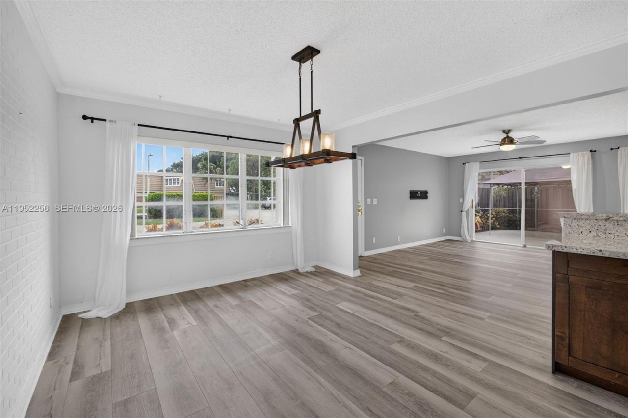 11625 Winchester Dr, Unit B, Palm Beach Gardens, FL 33410 Photo