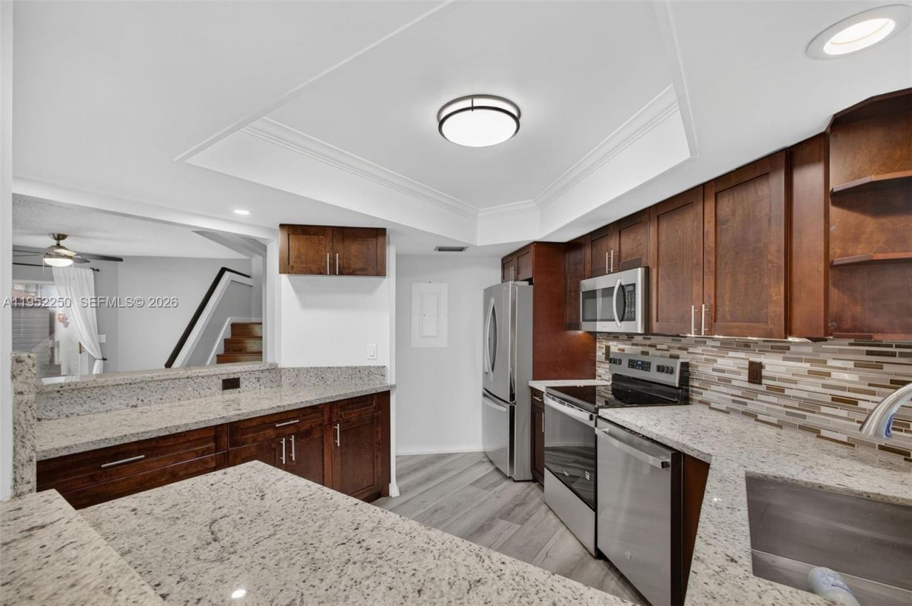 11625 Winchester Dr, Unit B, Palm Beach Gardens, FL 33410 Photo
