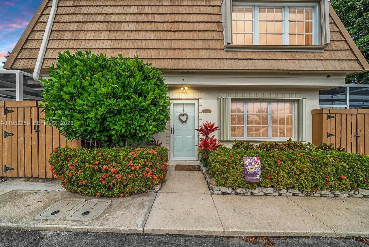 11625 Winchester Dr, Unit B, Palm Beach Gardens, FL 33410 Photo