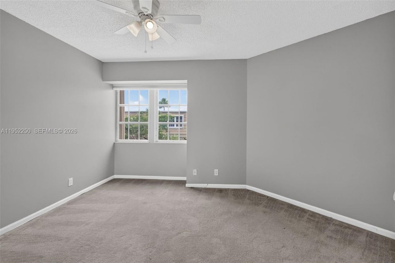 11625 Winchester Dr, Unit B, Palm Beach Gardens, FL 33410 Photo
