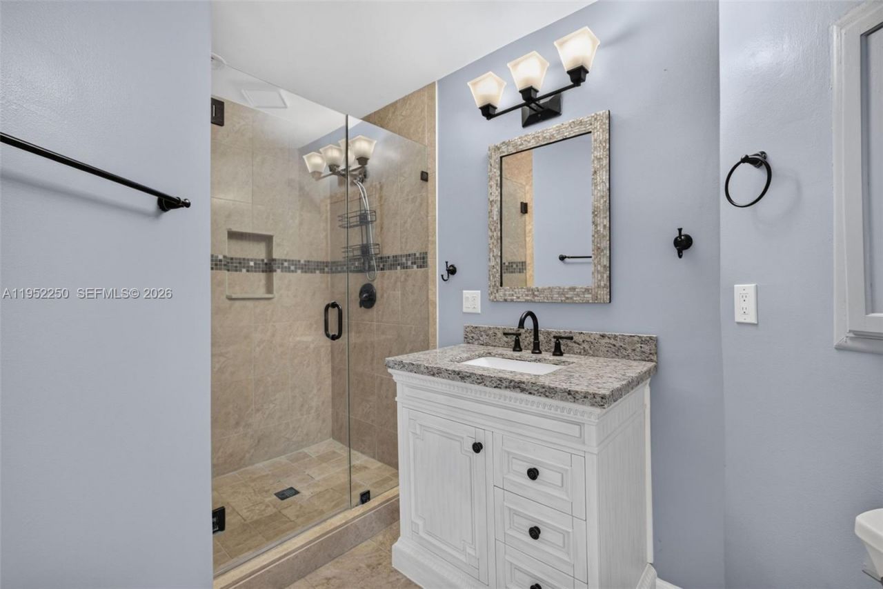 11625 Winchester Dr, Unit B, Palm Beach Gardens, FL 33410 Photo