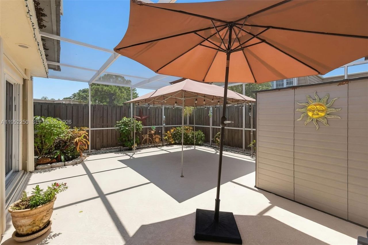 11625 Winchester Dr, Unit B, Palm Beach Gardens, FL 33410 Photo