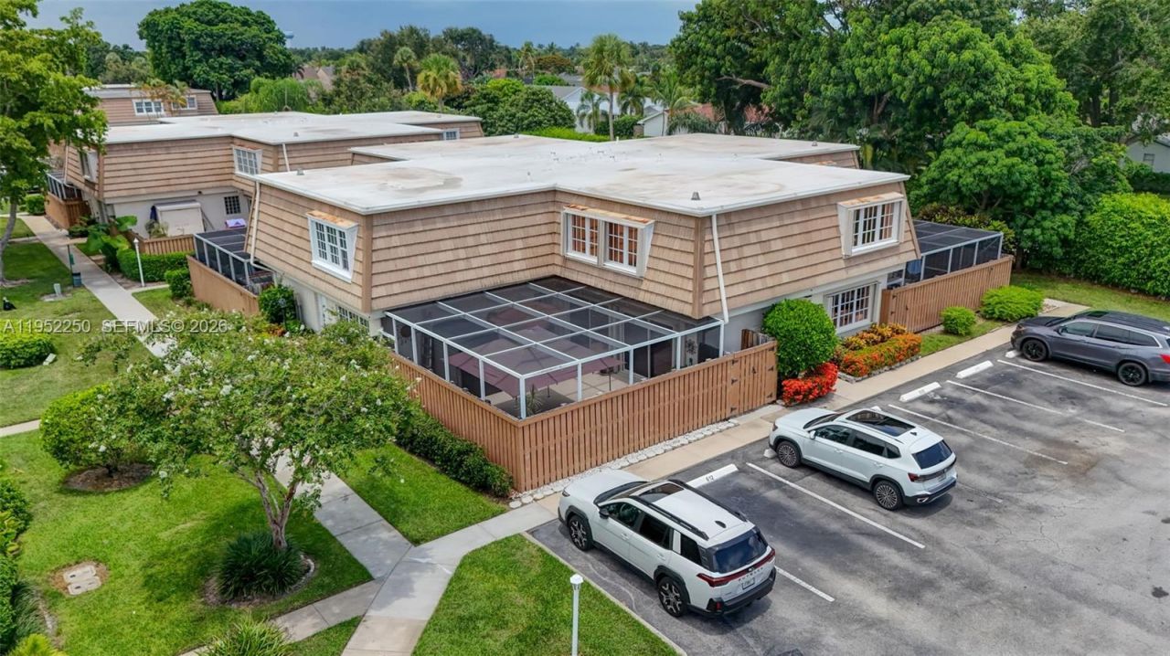 11625 Winchester Dr, Unit B, Palm Beach Gardens, FL 33410 Photo