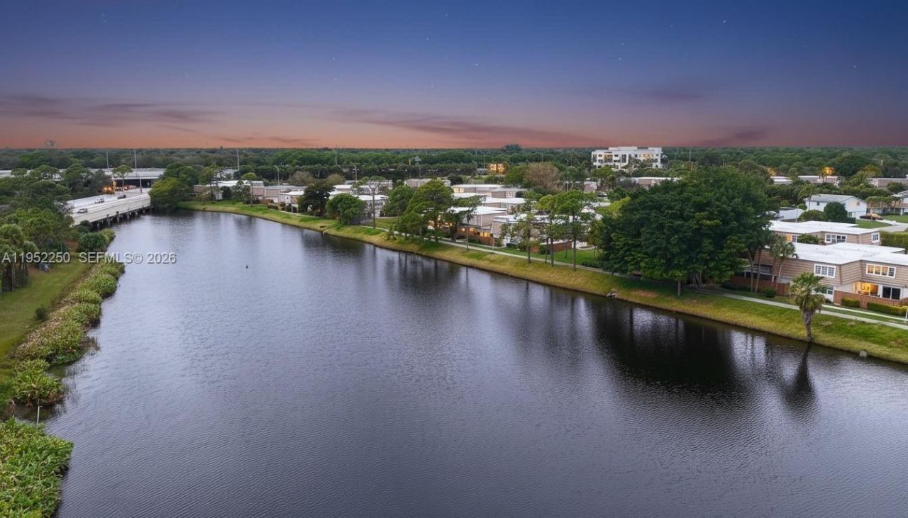 11625 Winchester Dr, Unit B, Palm Beach Gardens, FL 33410 Photo