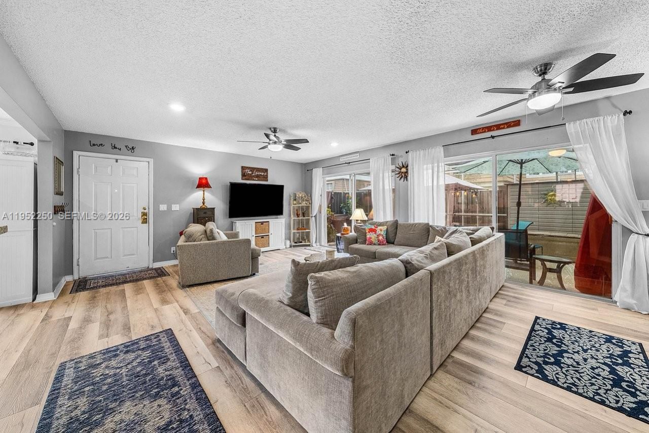 11625 Winchester Dr, Unit B, Palm Beach Gardens, FL 33410 Photo