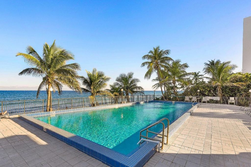 2066 N Ocean Boulevard, Unit 9ne, Boca Raton, FL 33431 Photo