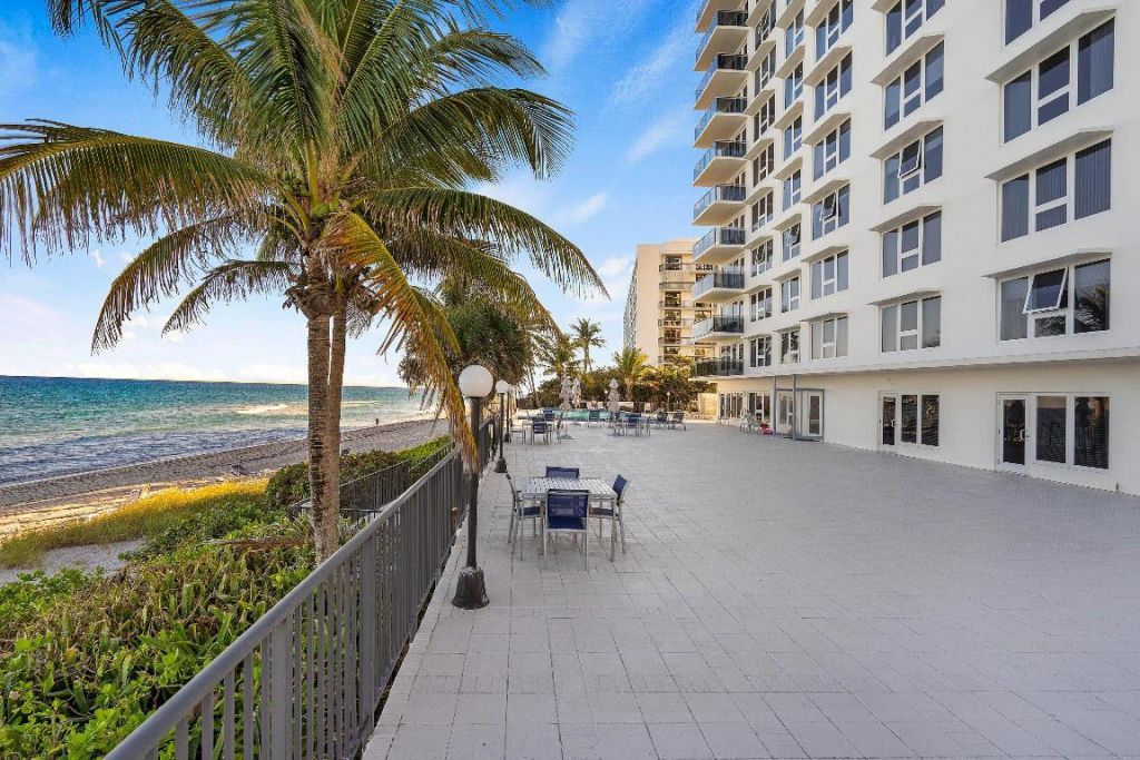 2066 N Ocean Boulevard, Unit 9ne, Boca Raton, FL 33431 Photo