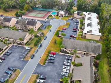 2433 NE 7TH STREET, Unit 2, OCALA, FL 34470