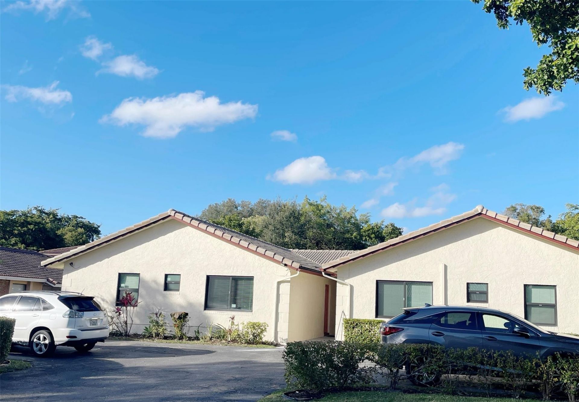 4104 NW 114th Avenue, Coral Springs, FL 33065 Photo