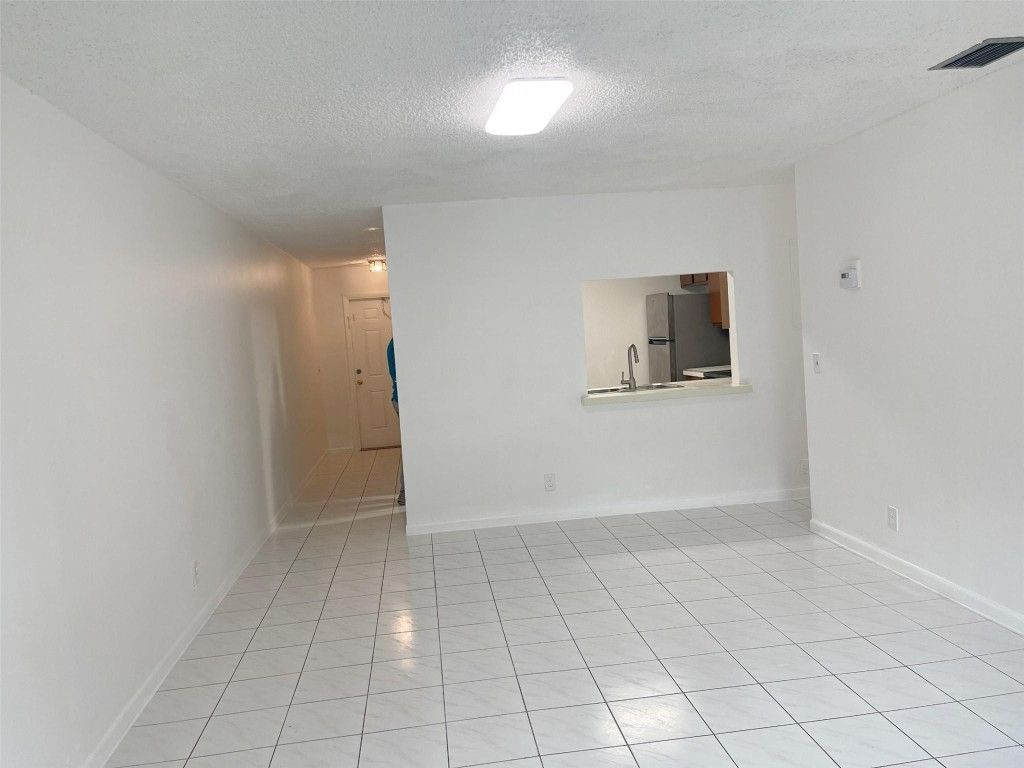 4104 NW 114th Avenue, Coral Springs, FL 33065 Photo