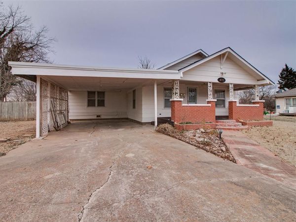 409 W 8th Street, Stroud, OK 74079