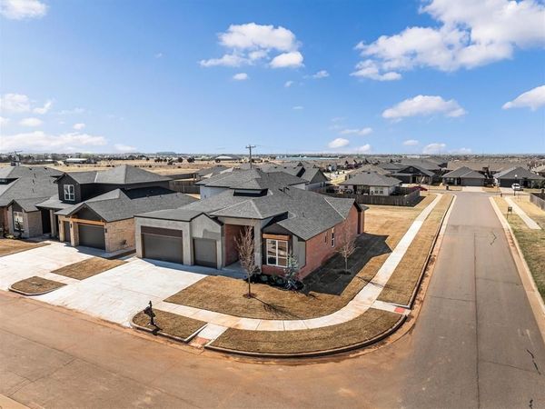 15445 Capri Lane, Edmond, OK 73013