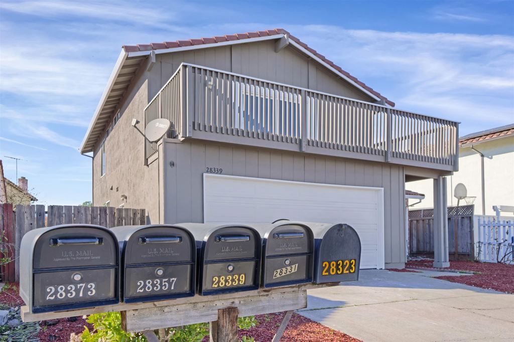 28339 Cabrini Dr, Hayward, CA 94545 Main Photo