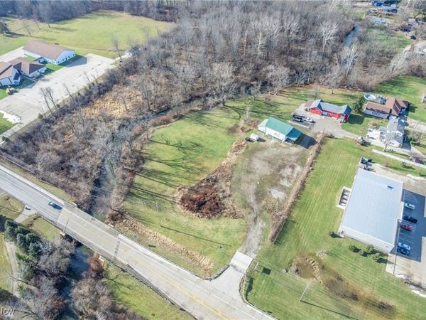 1950 Abbe Road, Sheffield Village, OH 44054