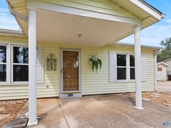 8565 Curtis Road, Athens, AL 35614
