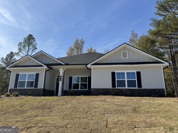 562 Walnut Creek Parkway, Pendergrass, GA 30567