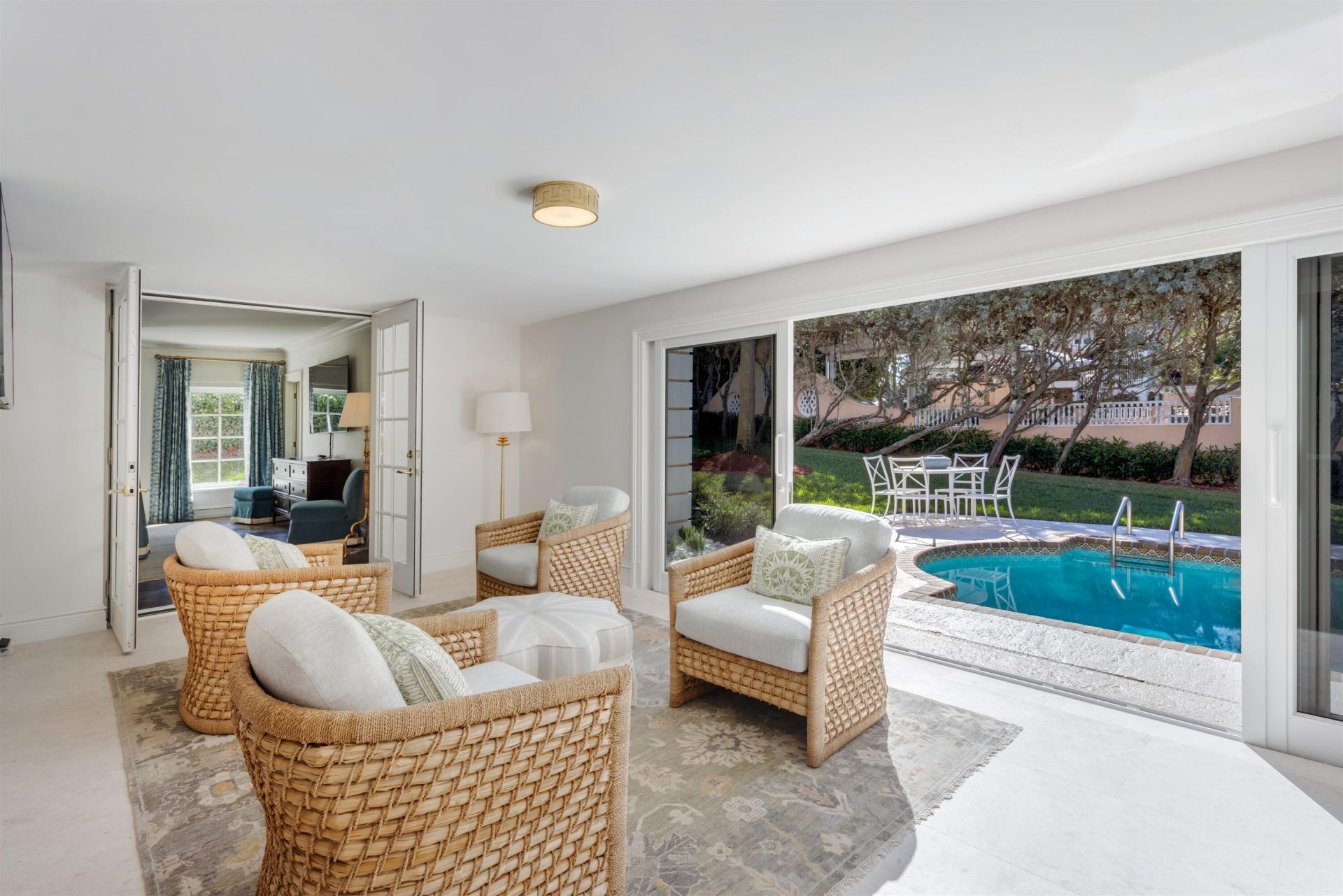 124 Woodbridge Road, Palm Beach, FL 33480 Photo