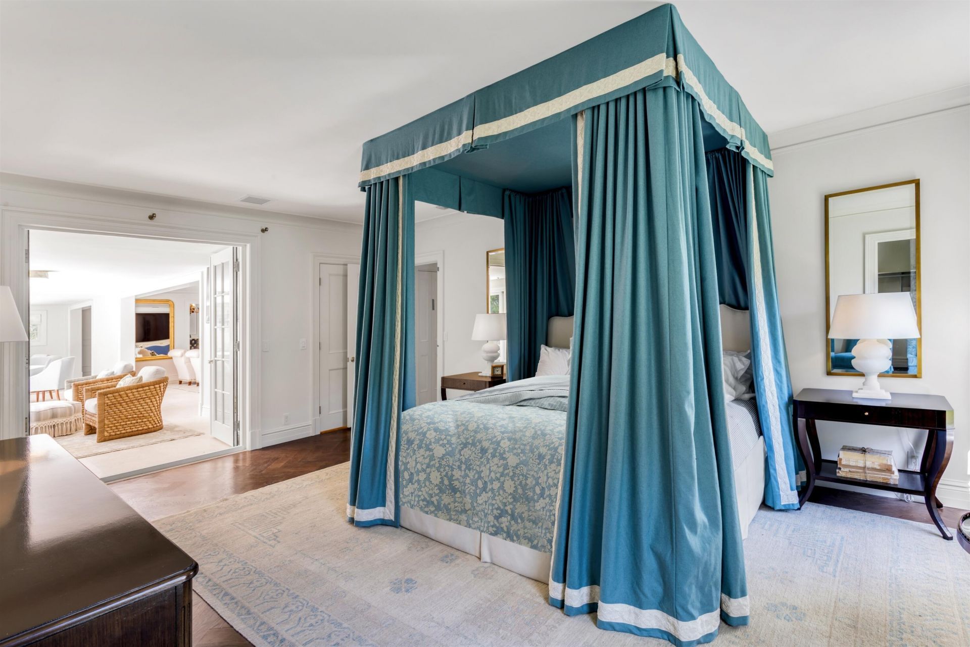124 Woodbridge Road, Palm Beach, FL 33480 Photo