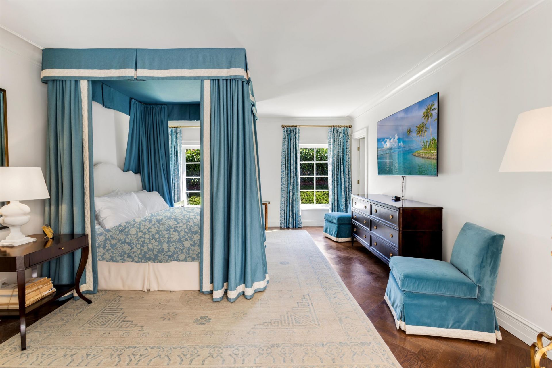 124 Woodbridge Road, Palm Beach, FL 33480 Photo