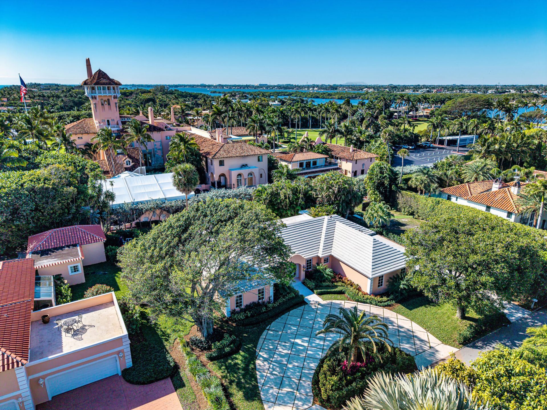 124 Woodbridge Road, Palm Beach, FL 33480 Photo