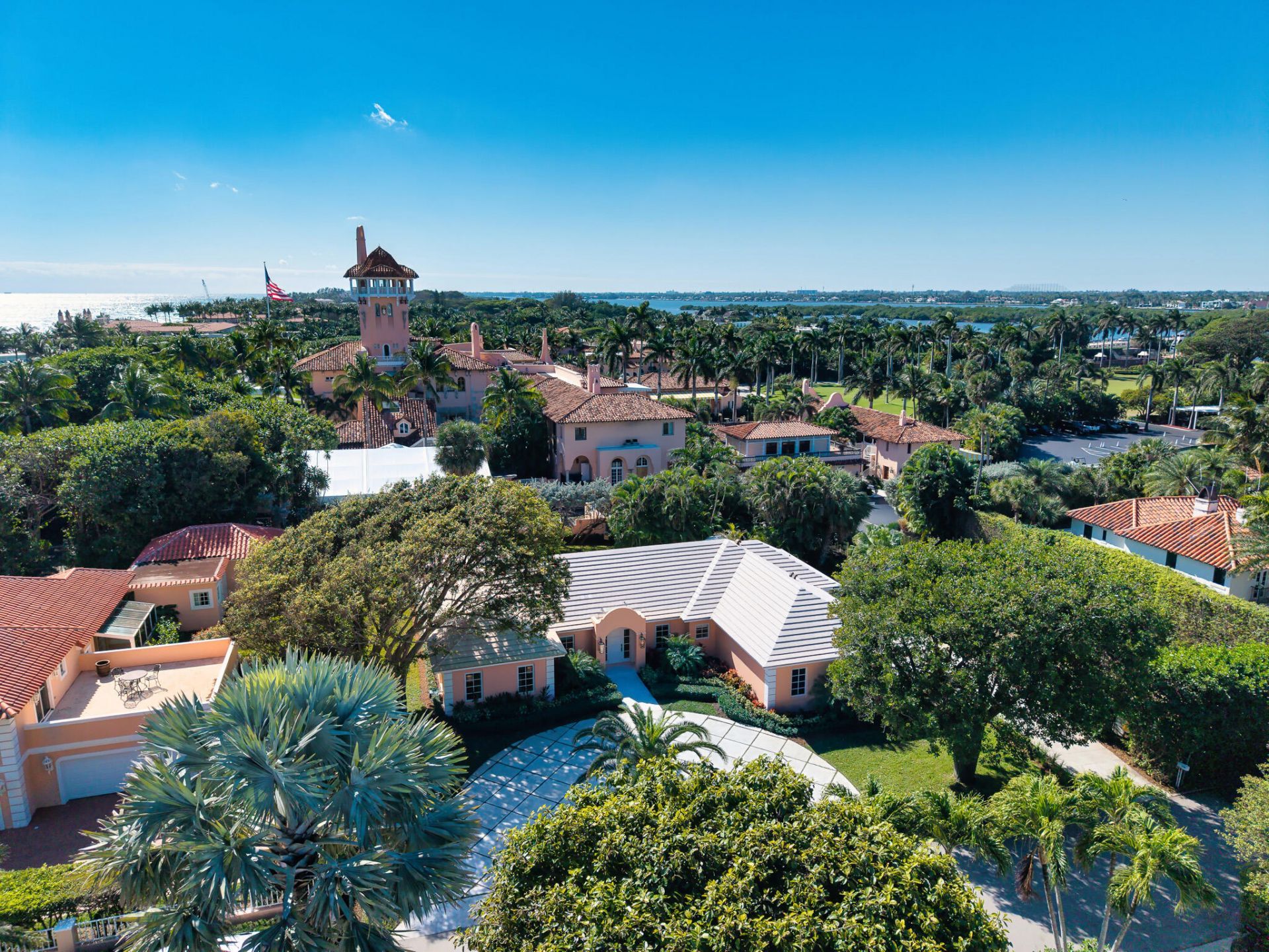 124 Woodbridge Road, Palm Beach, FL 33480 Photo