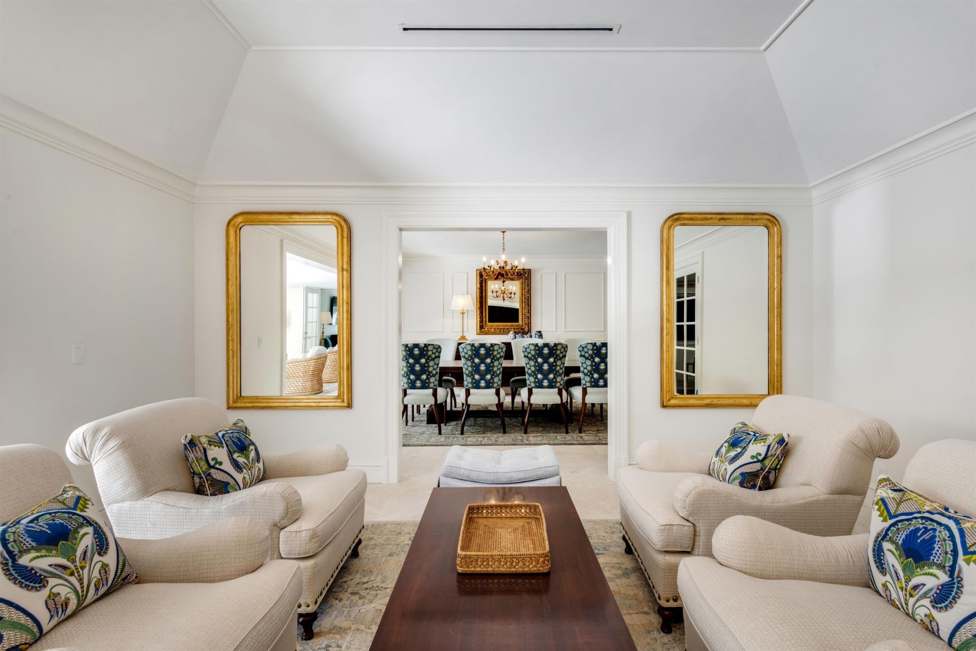 124 Woodbridge Road, Palm Beach, FL 33480 Photo