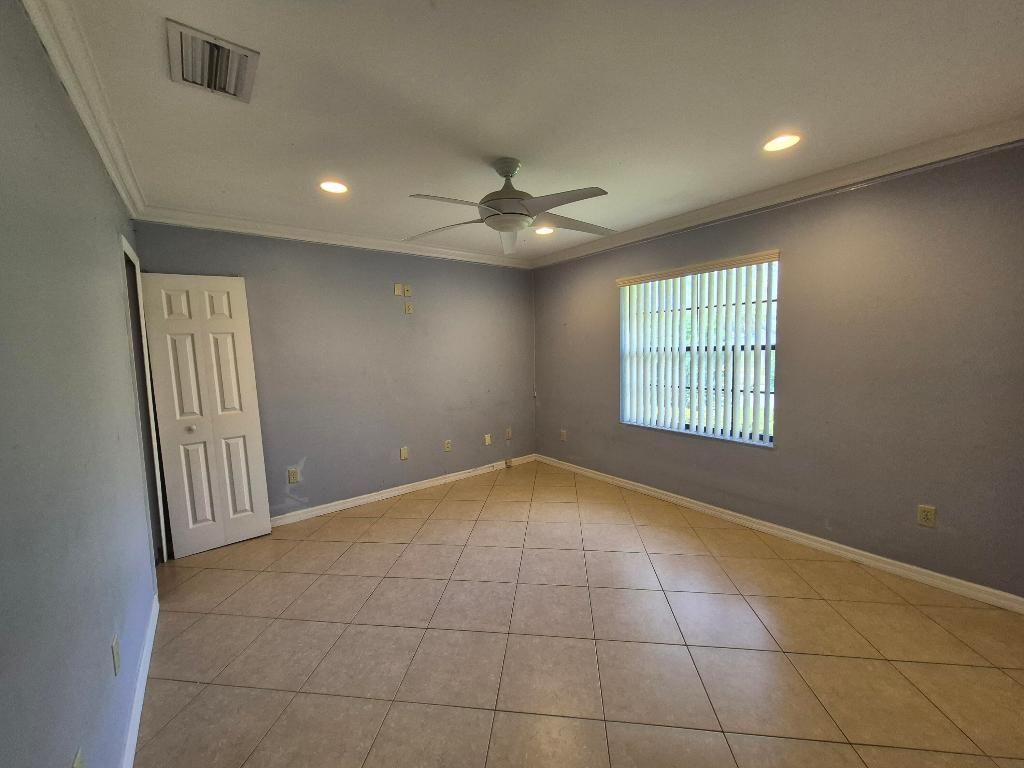1459 Captains Walk, Unit 31 A, Fort Pierce, FL 34950 Photo