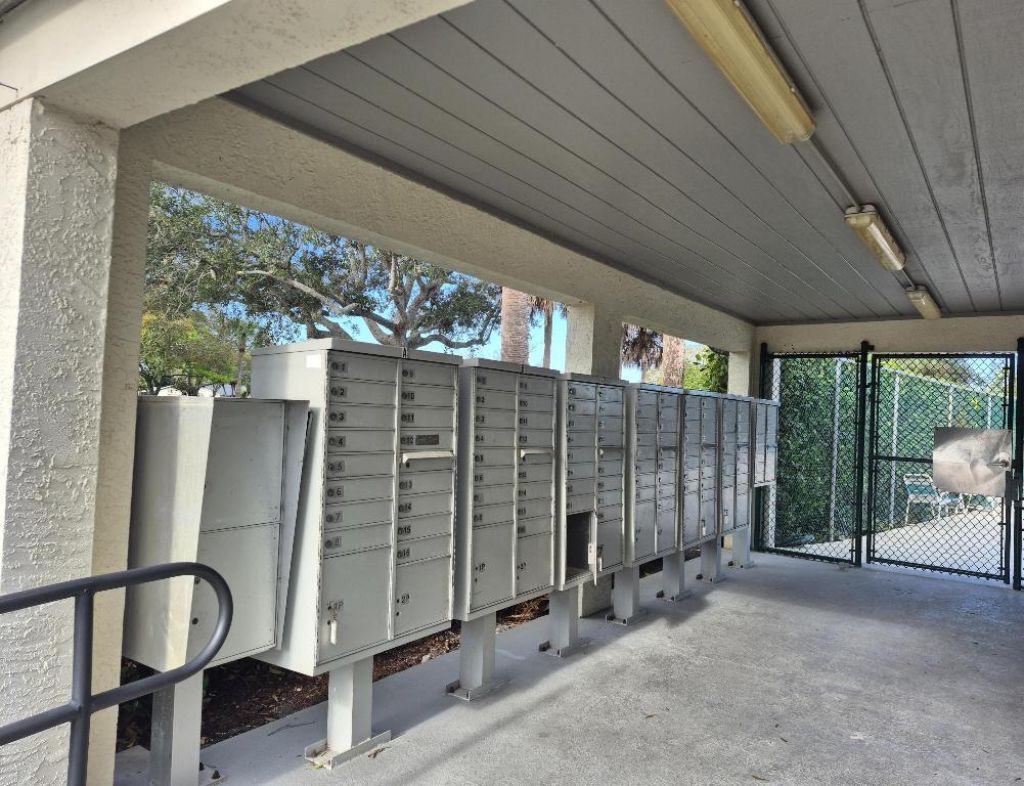 1459 Captains Walk, Unit 31 A, Fort Pierce, FL 34950 Photo